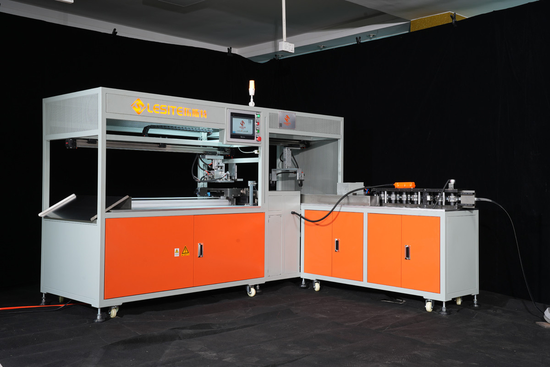 T17 Wewnętrzna maszyna do formowania ram 220V 4,65KW W pełni automatyczna do filtra kieszonkowego