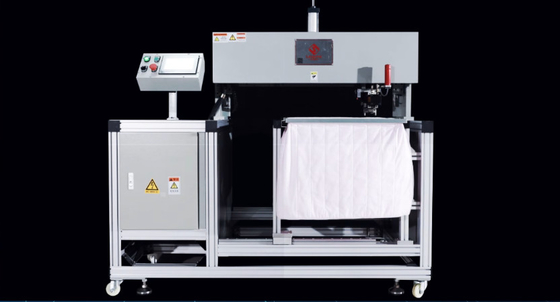 Automatyczna wydajna maszyna do produkcji filtrów powietrza o mocy 1,5 kW do pasków dekoracyjnych